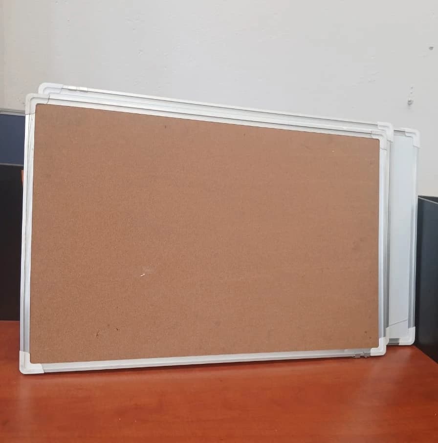 Notice Board 900 ?? 600 mm